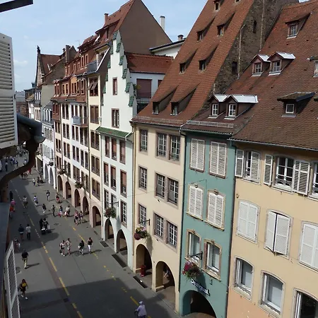 アパート 70 M² Center